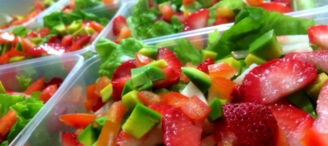 Guacamole Strawberry Salad